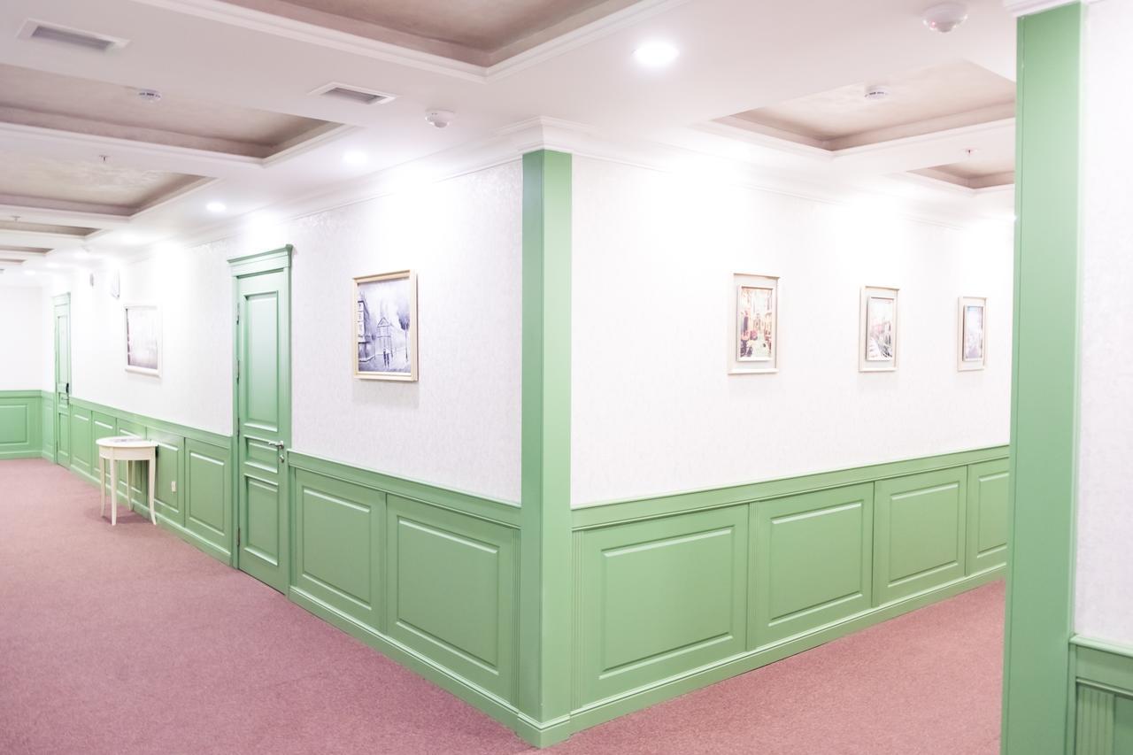 Grand Sapphire Hotel อัลมาตี ภายนอก รูปภาพ